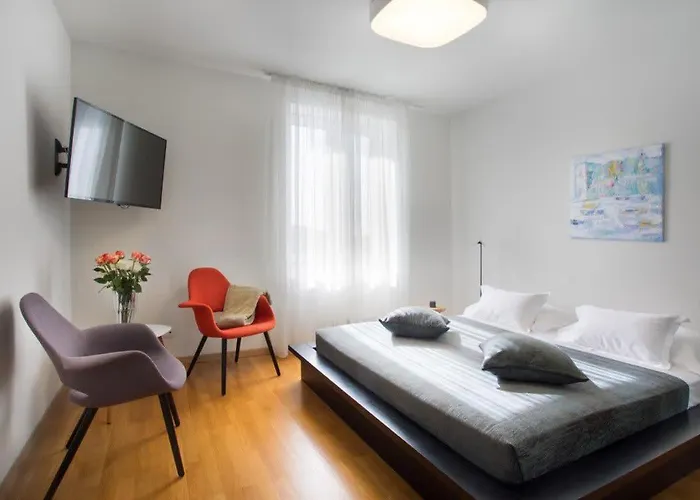 Modern Rock With High-end Interiors